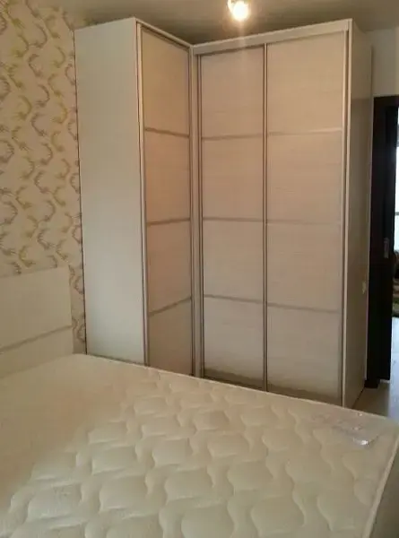 Анонс Шкаф в спальню - 032 spalnya-032