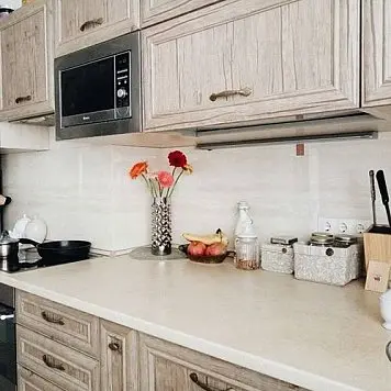 Светлая кухня 038 Анонс Светлая кухня 038 kukhnya-038