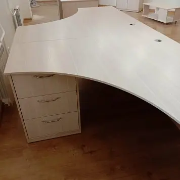 Рабочий стол в кабинет Рабочий стол в кабинет фото №1