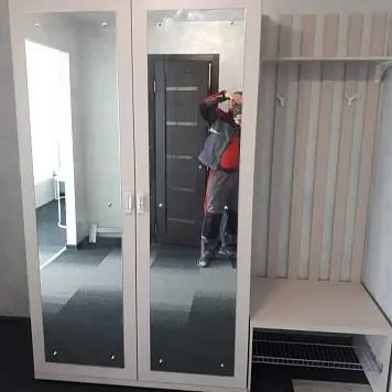 Шкаф с зеркалом Шкаф с зеркалом фото №1