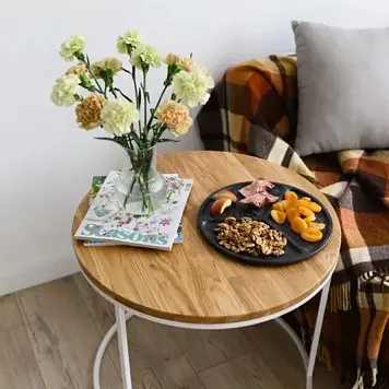 Анонс Журнальный столик круглый, массив дуба бежевый/дерево/белый zhurnalnyy-stolik-kruglyy-mass-beg-derevo-bel