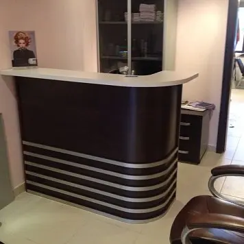 Стойка в салон красоты Стойка в салон красоты stoyka-v-salon-krasoty