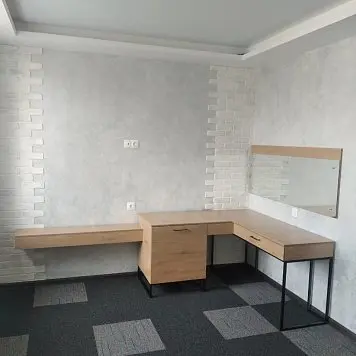 Стол с зеркалом Стол с зеркалом фото №1