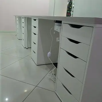 Столы для маникюра Столы для маникюра фото №1