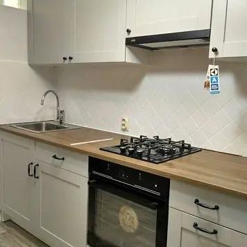 Анонс Белый кухонный гарнитур 428 kukhnya-428