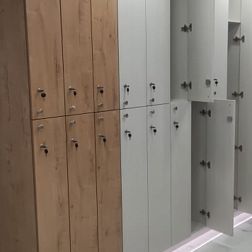 Шкафчики для одежды в спортивный комплекс